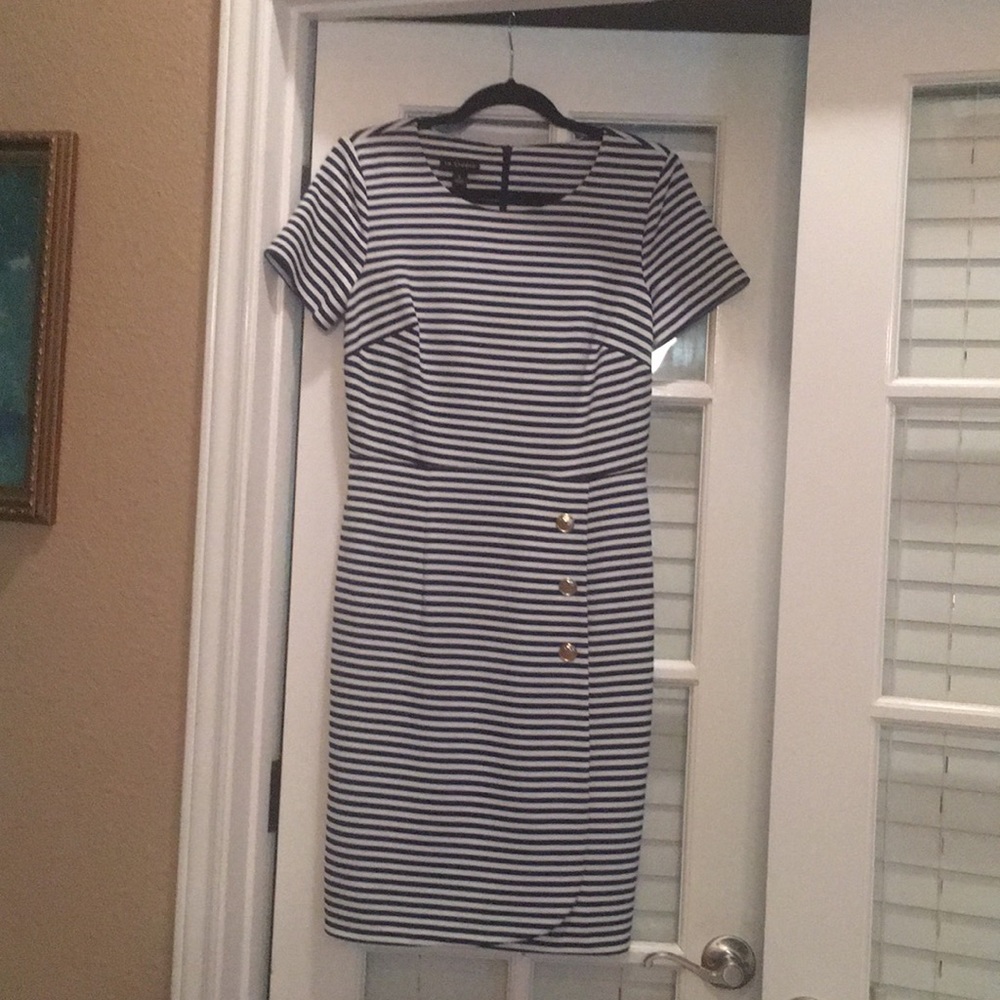 I.N. Studio dress